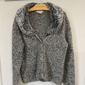 Karen Kane Women's Gray Chunky-Knit Cardigan Sweater Faux Fur Collar Button M
